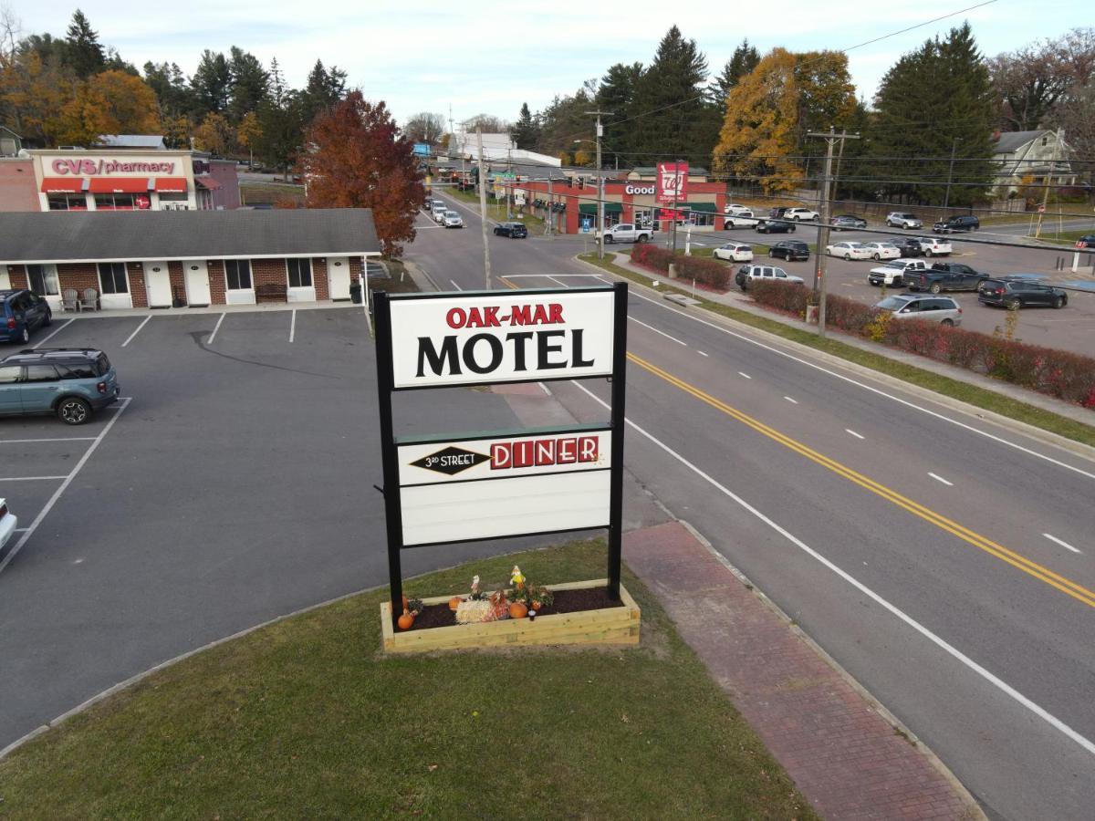 Oak Mar Motel Oakland Exterior photo